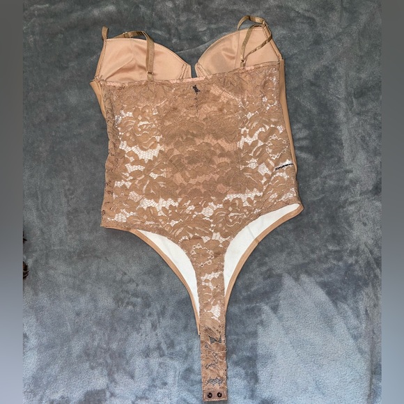 Nude Leather Lace Bodysuit Medium - Picture 2 of 3